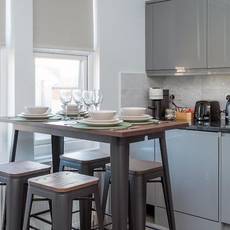 Taylor'S Apartment Wimbledon ロンドン エクステリア 写真