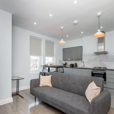 Taylor'S Apartment Wimbledon ロンドン エクステリア 写真