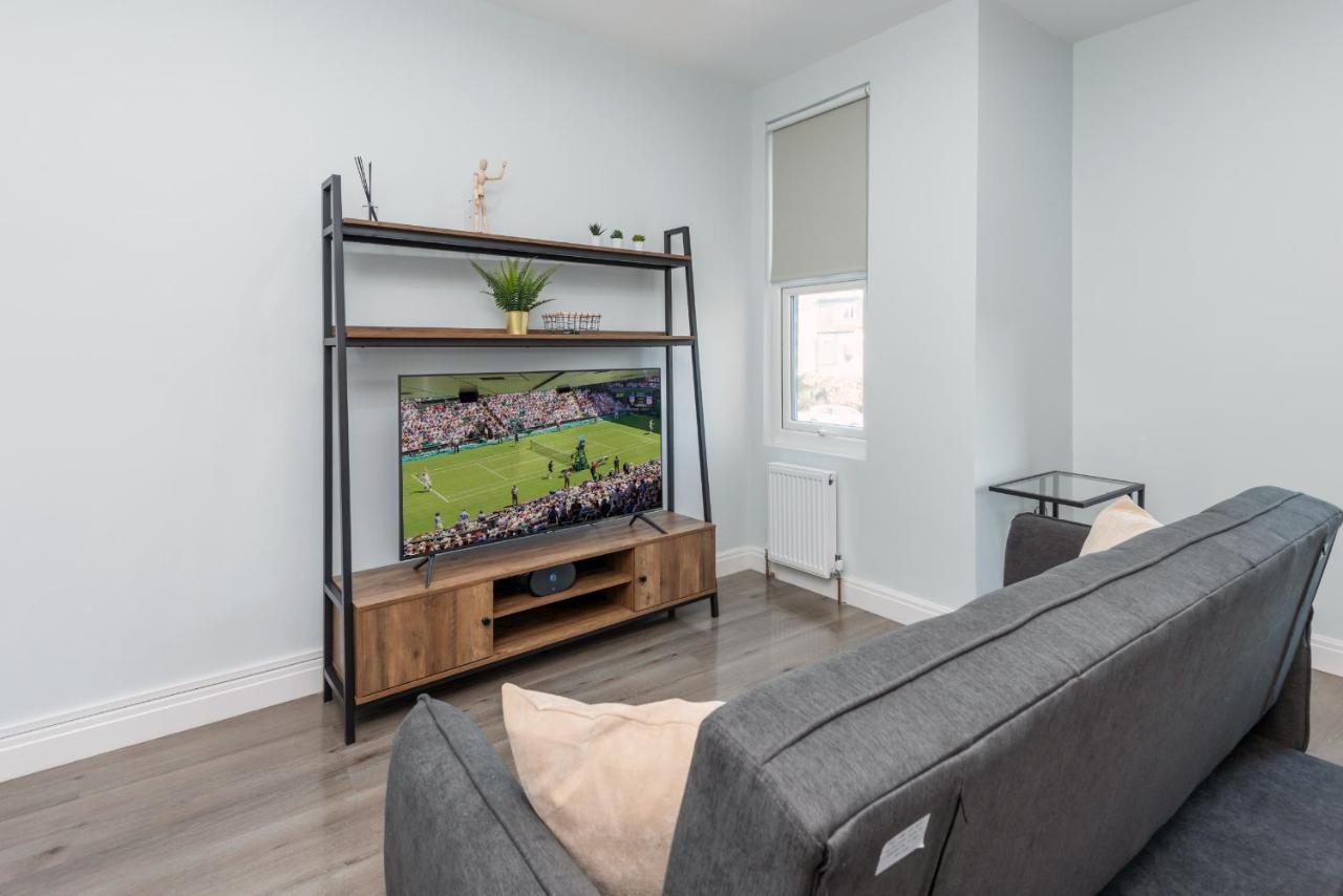 Taylor'S Apartment Wimbledon ロンドン エクステリア 写真